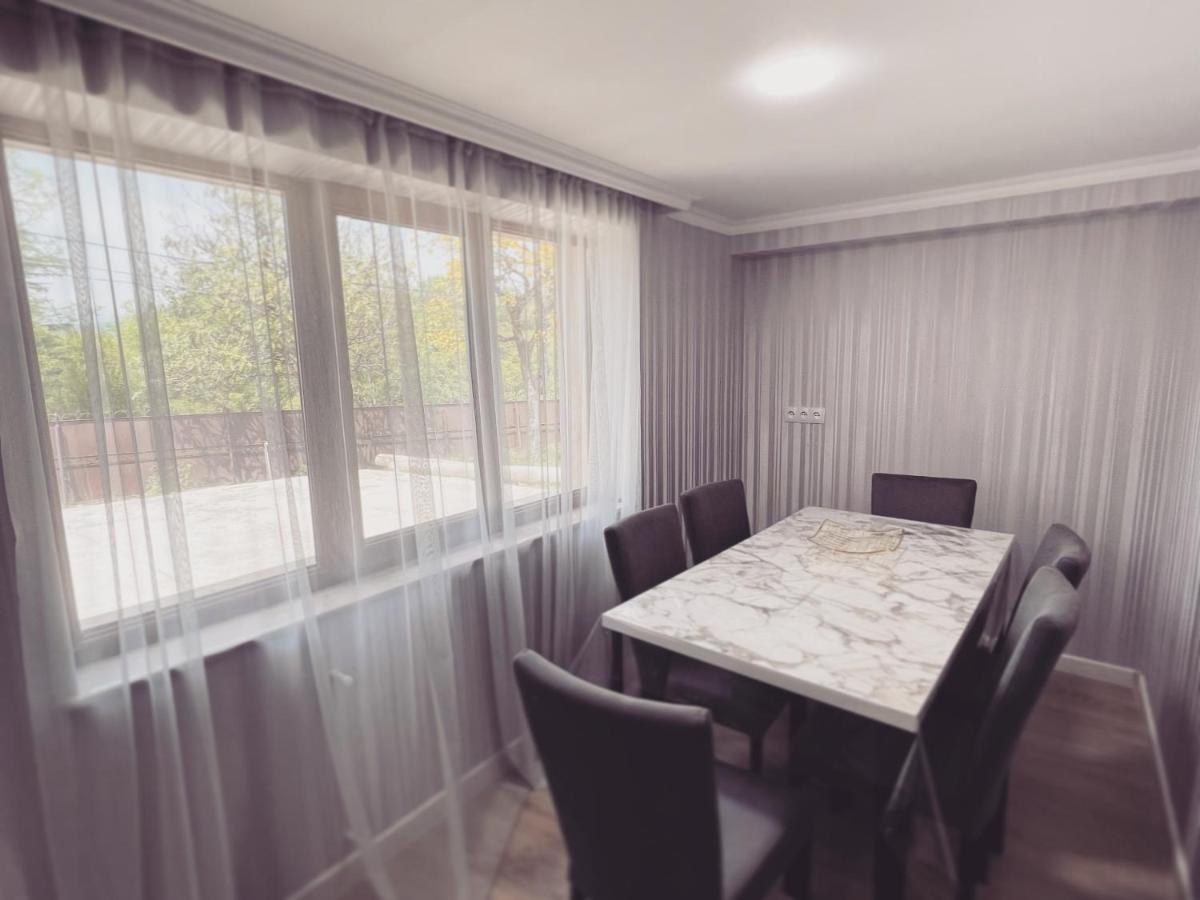 Gardenia Daire Tskaltubo Dış mekan fotoğraf